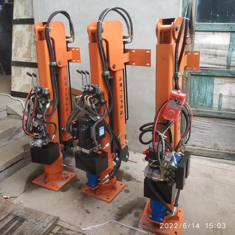 新邱区重汽蓝牌随车吊 3.2吨 国六动力强 液压驱动 农用自卸起重机